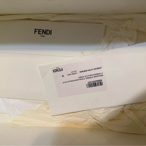 Fendi Women’s Black and Tan Logo Sneakers (Unisex) - Picture 6 of 6